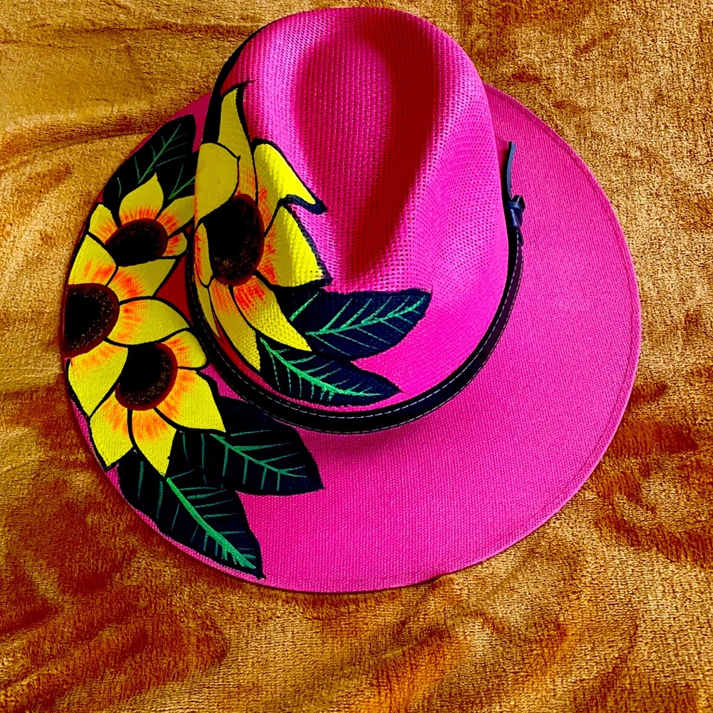 “Authentic Mexican”hand painted 🇵🇦 Panama style hat ! Mexican colorful design!
